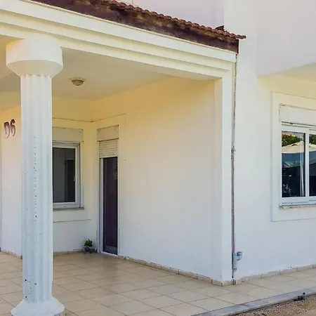 Special Offer! Long-stay 6 With A Pool *